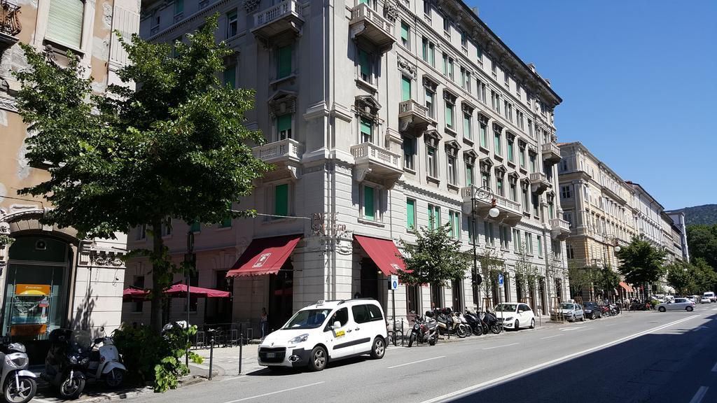 Residence San Marco Trieste Eksteriør billede